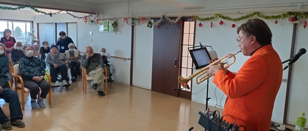 ファイル 4519-1.jpg